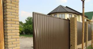 Купить откатные ворота из профнастила Донецк, цена от 1789 руб.