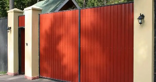 Купить ворота из профнастила Донецк, цена от 4156 руб.